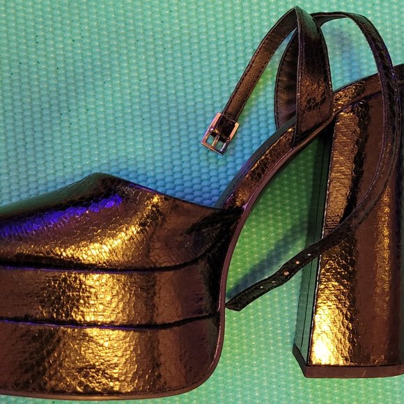 ASOS DESIGN Pluto platform heeled shoes in black snake - Picture 6 of 11